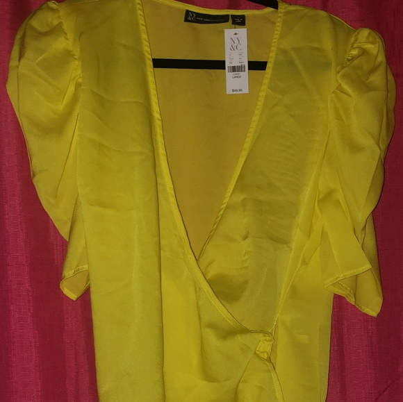 Puff-Sleeve Wrap Blouse - Picture 4 of 7